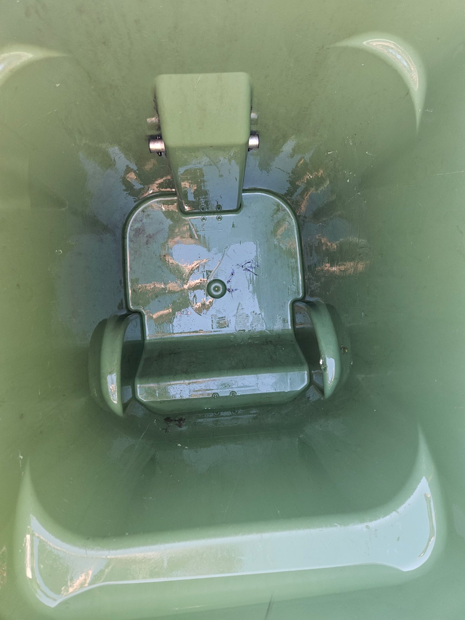 Sanitized trash can after Kraken Bin Cleaners cleaning service in the Oklahoma City metro